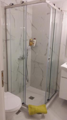 Ένα μπάνιο στο NN Luxury Apartment near Athens airport