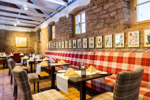 Posezení v ubytování Schlosshotel Weyberhöfe