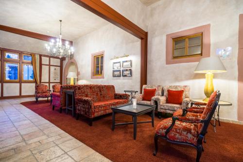 Posezení v ubytování Schlosshotel Weyberhöfe