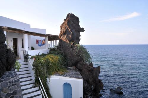 Zdjęcie z galerii obiektu Hotel Villaggio Stromboli - isola di Stromboli w mieście Stromboli