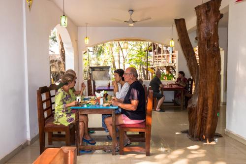 Hosté ubytování Goan Cafe N Resort