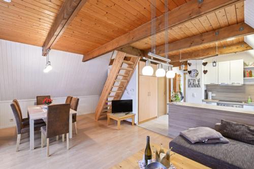 Η κουζίνα ή μικρή κουζίνα στο Ferienhaus Hannah 100
