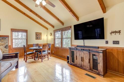 Mountain Oak Manor – Photos 2