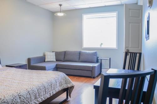 Un lugar para sentarse en Trailhead Lodging