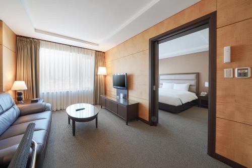 โทรทัศน์และ/หรือระบบความบันเทิงของ Best Western Premier Gangnam Hotel