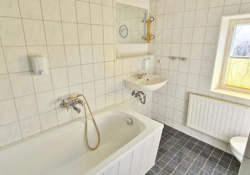 Koupelna v ubytování Hotel Zittauer Hütte