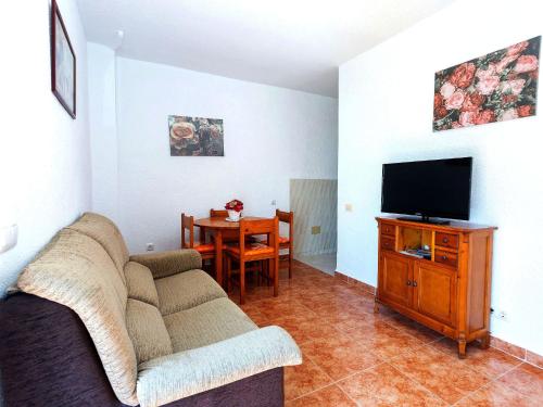 Μια τηλεόραση ή/και κέντρο ψυχαγωγίας στο Apartment Valenciano by Interhome