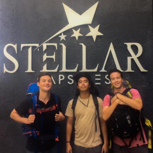 Επισκέπτες που μένουν στο Stellar Capsules