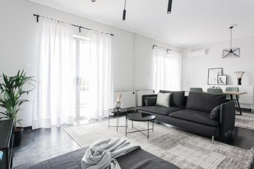 Spacious 1BD Apartment near HELEXPO Marousi by UPSTREET