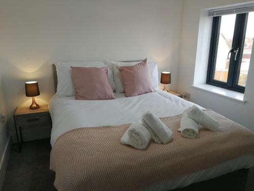 Gallery image of 2 Bedroom Apartments in Filton by Cliftonvalley Apartments in Bristol