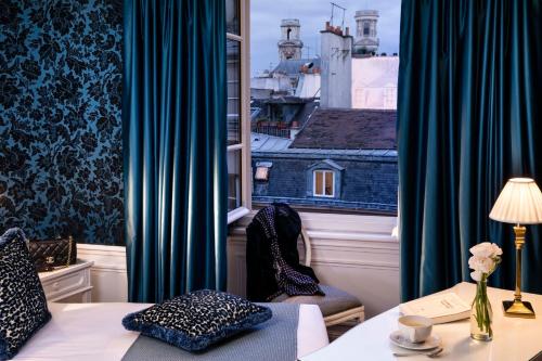 Odeon Hotel Image