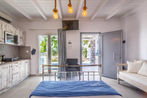 Kristen's Studio & Apartments