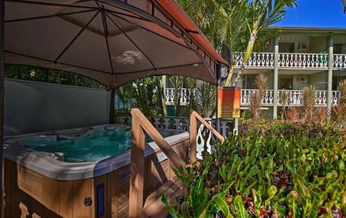 Сад в CLOSEST To IRONMAN START - ISLANDER INN CONDOS