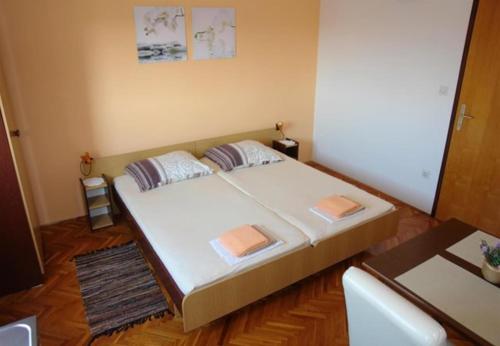 Легло или легла в стая в Apartments and rooms Ognjen - family apartments with free parking