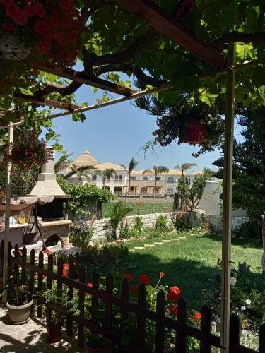 Gallery image of GARDEN in Anissaras