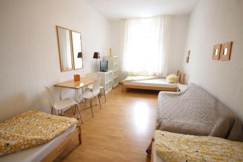 Setusvæði á Moderne Studio Apartments und 120qm Wohnungen in Oberhausen, ideal für Geschäftsreisende und Monteure