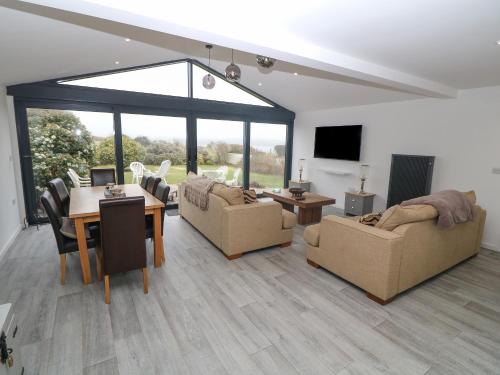 Lake View Cottage – Photos 3