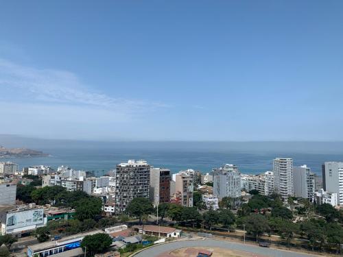 海景或從公寓拍的海景