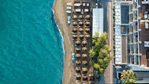 Cele mai bune 10 hoteluri din Peraia, Grecia (Prețuri de la 134 lei)
