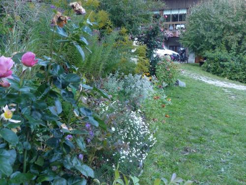 Κήπος έξω από το Ferienwohnung in einzigartiger Lage