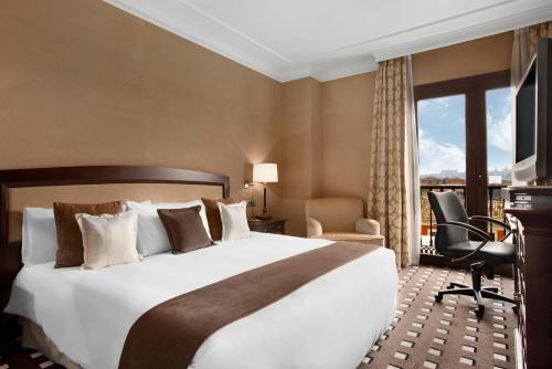 Katil atau katil-katil dalam bilik di Eurostars Palacio Buenavista