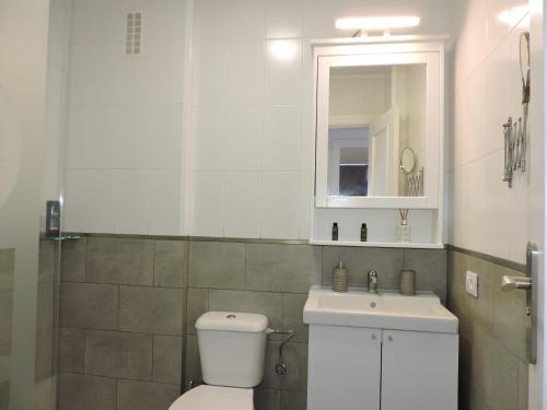 Een badkamer bij Casas Insel, apartamentos en el centro de Los Llanos