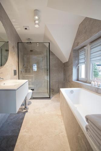 Ванная комната в Beskid Ski Villa