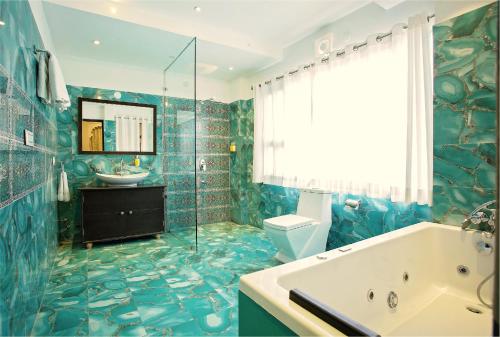 Phòng tắm tại Bloom Boutique l Lake Pichola