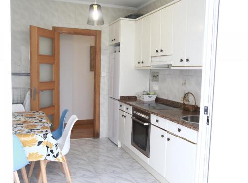Cálida Vivienda Turística Céntrica junto al Funicular y Metro