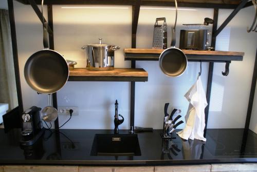 Cucina o angolo cottura di La vie Deluxe - Private Luxury Apartments
