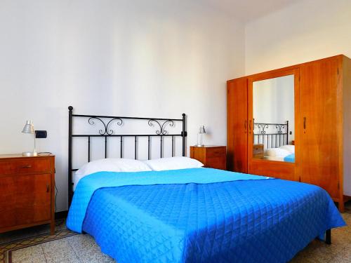 A bed or beds in a room at Welcome to alma's house, Levanto