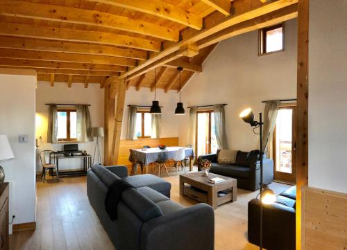 La Saulire - SUPERBE CHALET MODERNE 4* DOMAINE ALPE D'HUEZ
