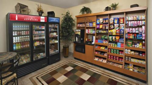 Candlewood Suites - Davenport by IHG photo 27