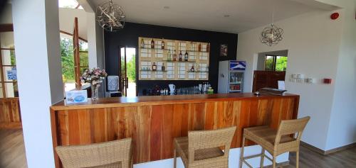 Ο χώρος του lounge ή του μπαρ στο Blue Planet Panglao