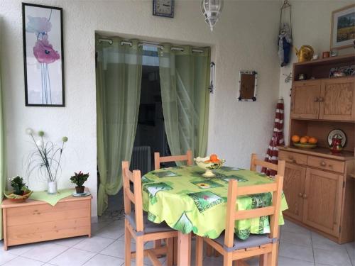 JU18 : NARBONNE-PLAGE : Villa 3 pièces mezzanine 6 couchages