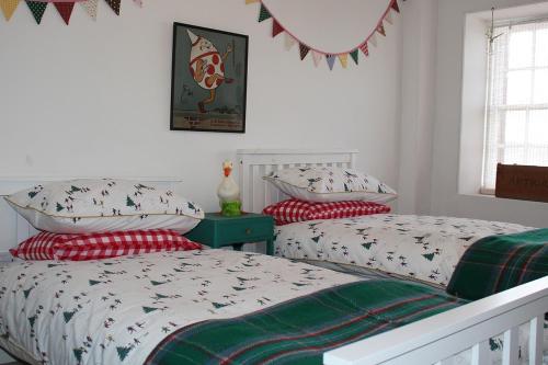 Clan Ross - 3 bed, spacious Georgian home