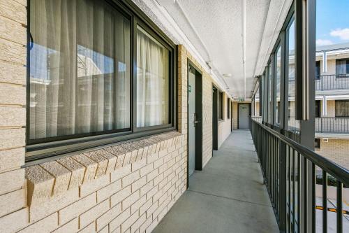 Quality Inn Sunshine Haberfield Image