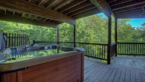 Billede fra billedgalleriet på All Decked Out i Blue Ridge