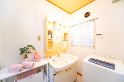 Kylpyhuone majoituspaikassa Higashiomi Large House