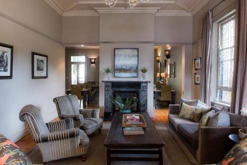 Ruang duduk di Welgelegen House