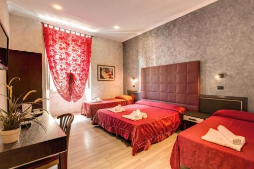 Posteľ alebo postele v izbe v ubytovaní New Inn