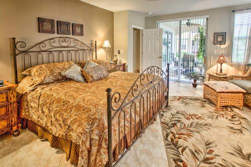Cama o camas de una habitación en Tranquil Punta Gorda Condo with Lanai and Marina Views