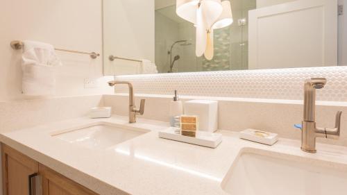 Koupelna v ubytování Maui Westside Presents - Luana garden Villa 8B