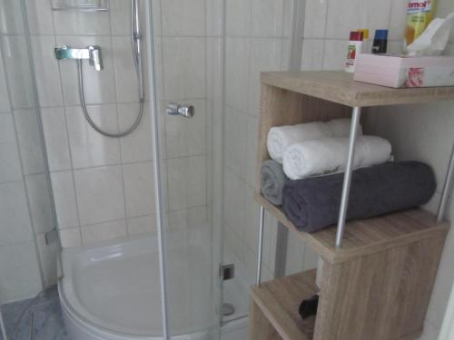 Kylpyhuone majoituspaikassa Apartment für zwei