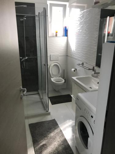 Kúpeľňa v ubytovaní Ádi apartman
