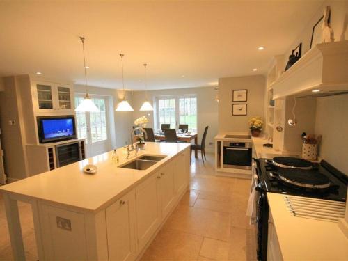 Hillside Cottage – Photos 3