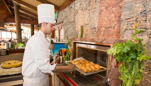 Mad på hotellet eller i nærheden