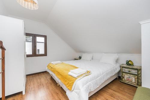 Photo de la galerie de l'établissement Spacious Beach and Golf Villa, à Charneca