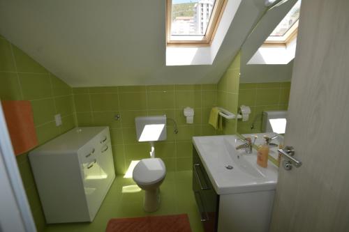 Kylpyhuone majoituspaikassa Villa Rosa