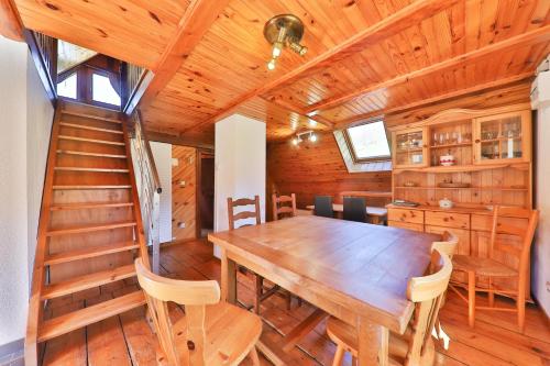 SondernachにあるSpacieux et confortables gîtes à proximité randonnées, lacs, ski natureのギャラリーの写真